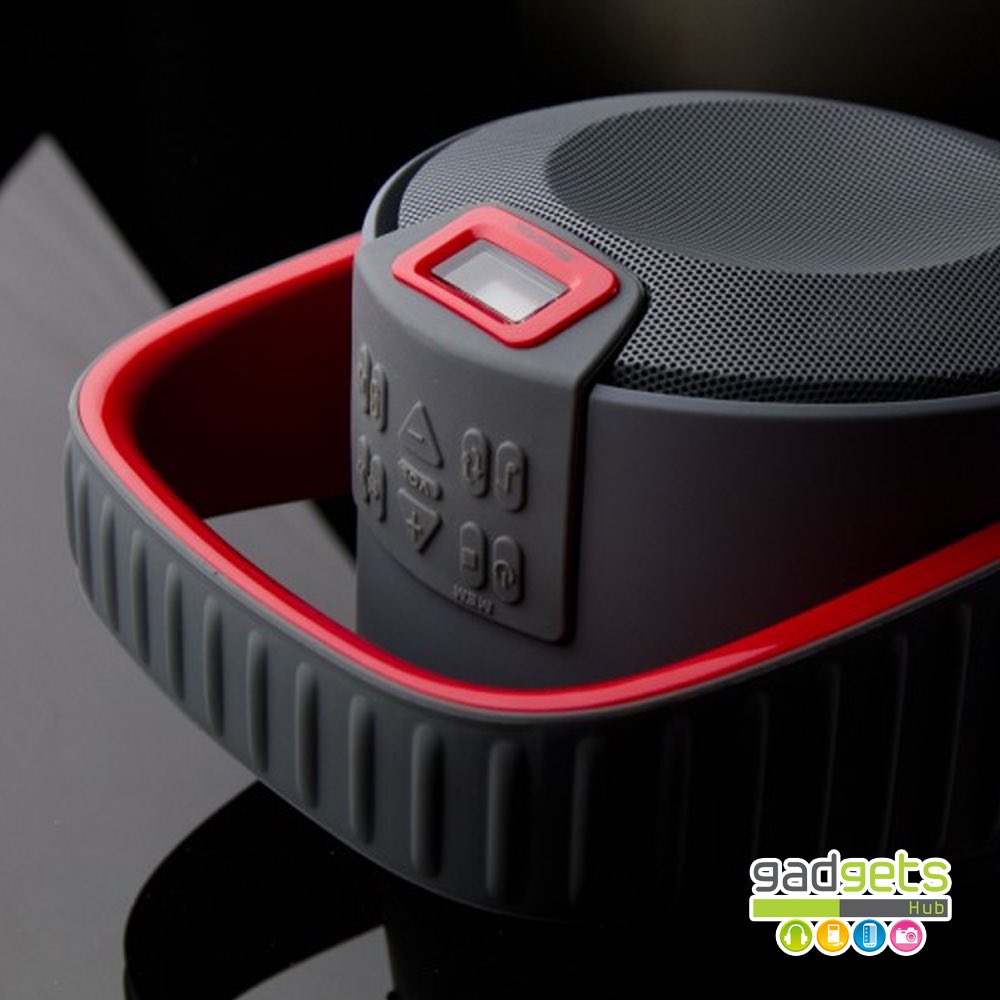 smgadgetshub's tweet photo. With Submarine Speaker you can take your music one meter underwater. #SMGadgetsHub #GadgetsHub #SDigital #SDigitalSubmarine #Music #Travels https://t.co/MV4Wuq61qC