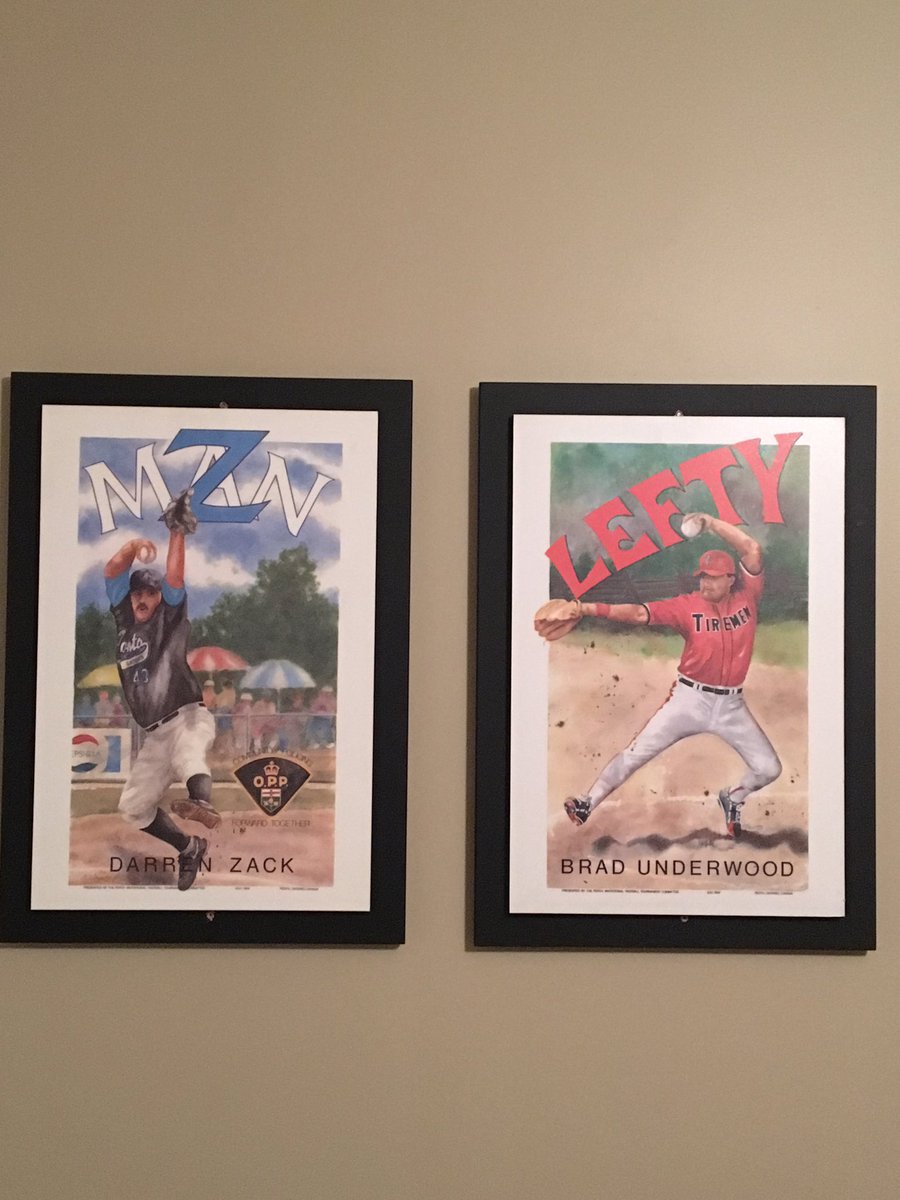 _Minxz's tweet photo. Picked these 2 classics up tonight ! Thanks @Cest_laVeen #perthshootout #2greats #leftyvsrighty https://t.co/24lPVQrYxO