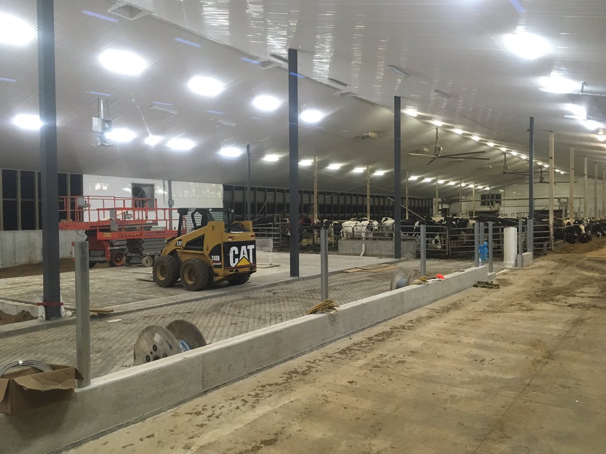 BernieKamphof's tweet photo. Let there be light! Electricians got LEDs in expansion turned on today. Makes old T5 fixtures  look dim. I'd thought the old barn was bright https://t.co/C4gtdCX5x6