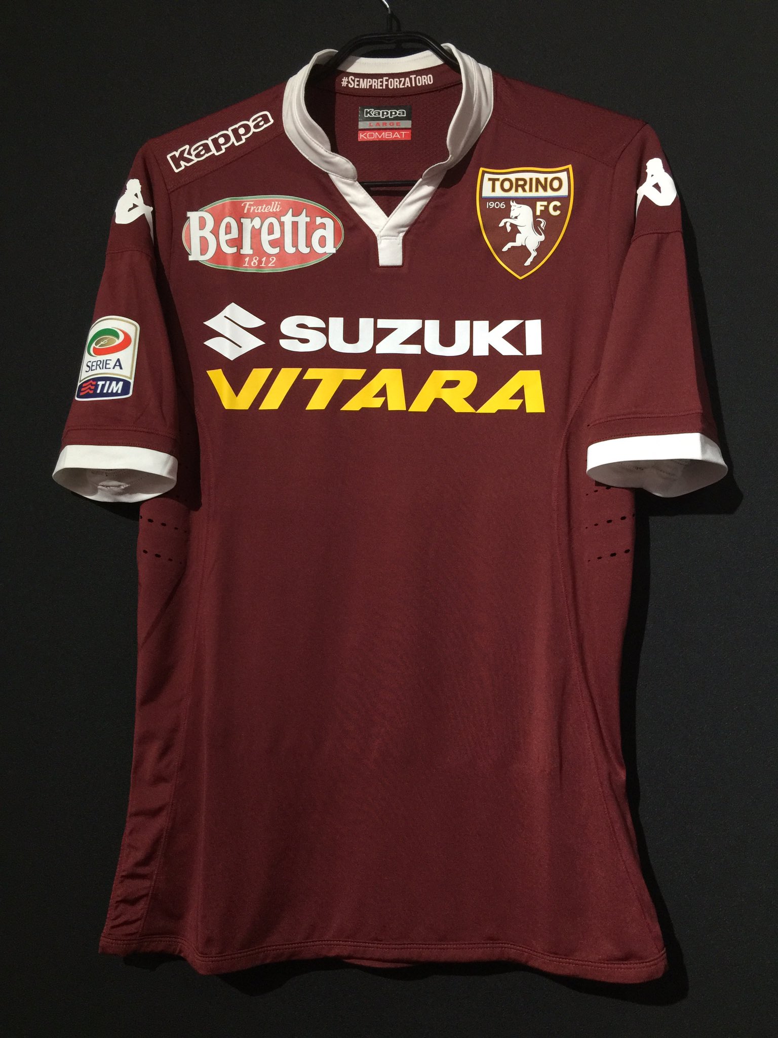 Vintage Sports 商品情報 心斎橋店 15 16 トリノfc ダニエレ バゼッリ選手 各世代のイタリア代表として活躍 こちらはアタランタからの移籍初年度 まだ24歳なのでまだまだわからない選手 A代表での活躍にも期待がかかります Seriea Torinofc