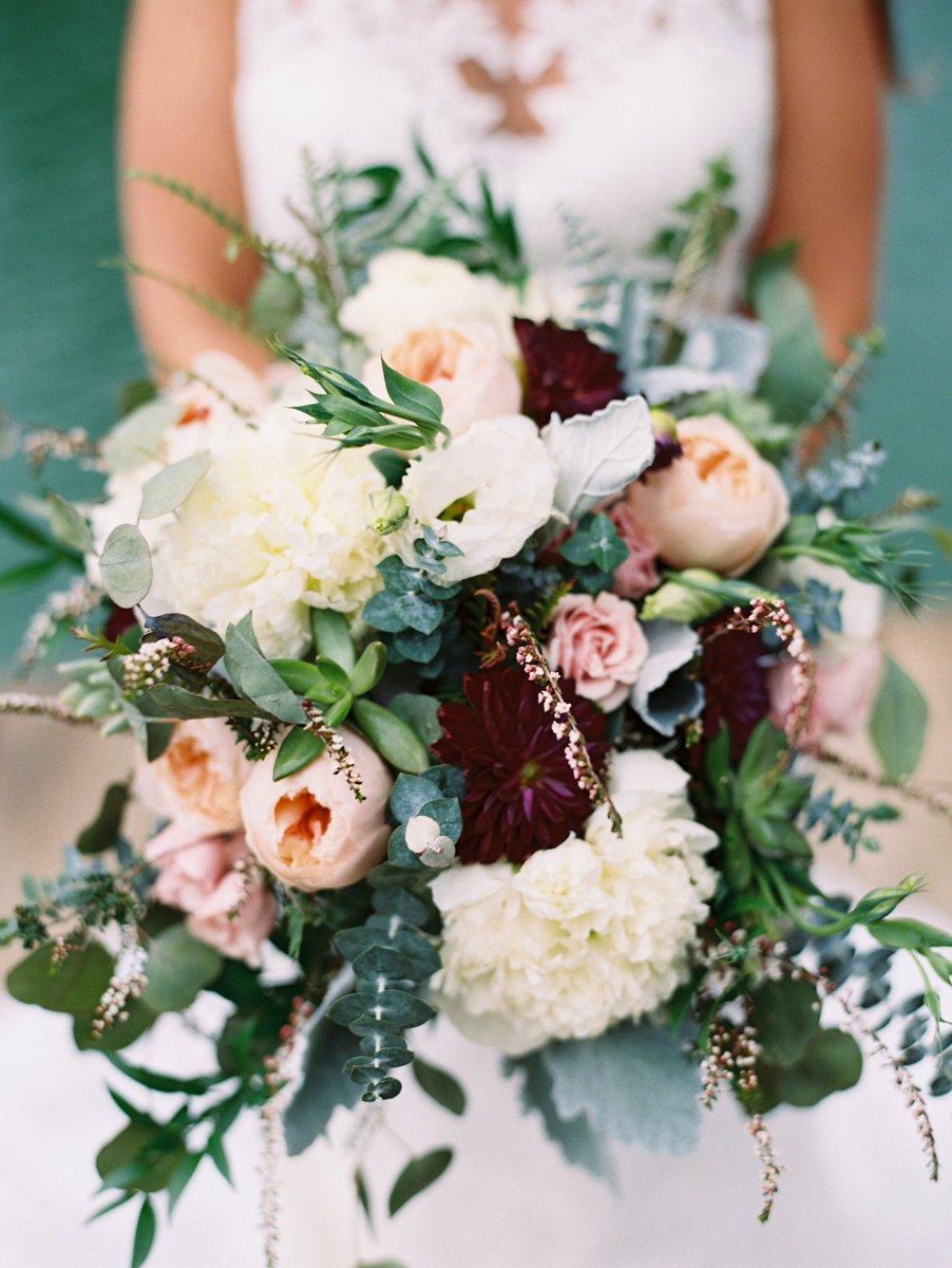 HBengeEvents's tweet image. Beautiful bouquet for the win 💕