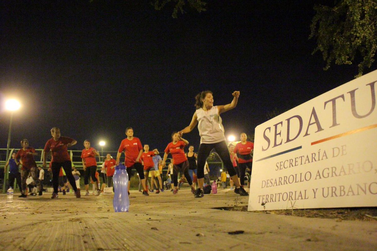 CarlosRoke97's tweet photo. En @SEDATU_mx y @ColimaSedatu trabajamos por  instrucciones de @EPN y @Rosario_Robles_  para mantener los espacios públicos con actividades. https://t.co/Quoz3XS6gW