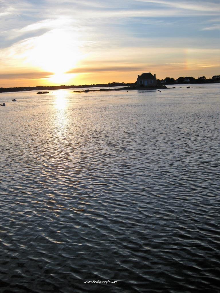 1. Travel to wonderland
thehappyfew.ro/the-10-best-tr…