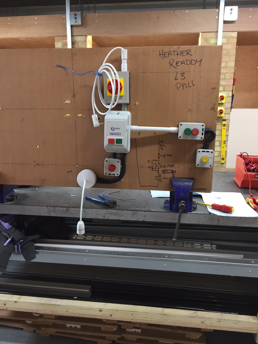 ReaddyHeather's tweet photo. #sparkyintraining #nearlythere #motorcontrol #imagenius https://t.co/n0TeMrRXlN