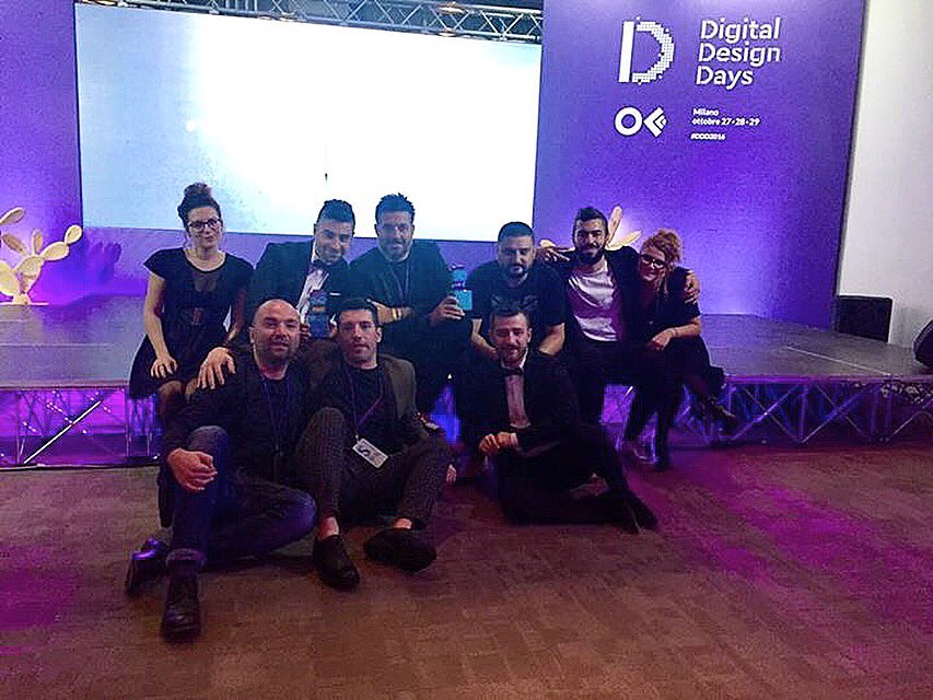 MichiDelRosso's tweet photo. @awdagency 
#bigteam

#ddd16 #awdagency #offf #offfitalia #winners #talents #creative #team https://t.co/fQr2lDrXDC