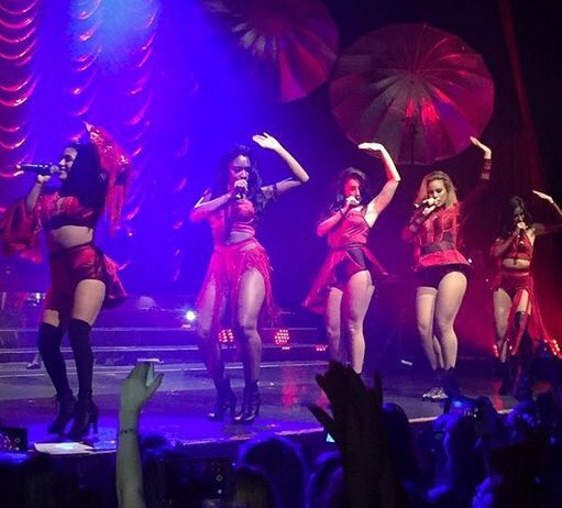 ScottishGrande's tweet image. It's been a year already since I saw the girls in Manchester for the first time 😱❤️ @FifthHarmony #EuropeanReflectionTour