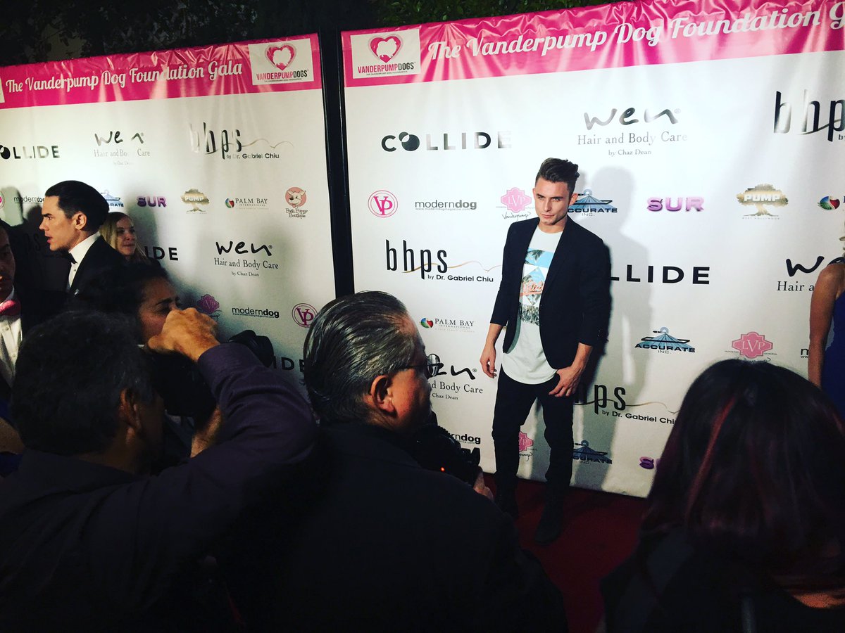 itsjameskennedy's tweet photo. Walking the carpet tonight at the very first annual Vanderpump dog foundation thank you so much @LisaVanderpump ❤️ #stopyulin #resolution752 https://t.co/EAab5Hv2nr