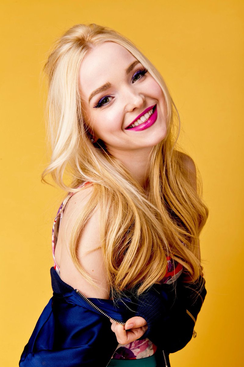 Dove Cameron Japan 画質がいい写真になります どのdoveもかわいいです T Co Dftxdw3tfd Twitter