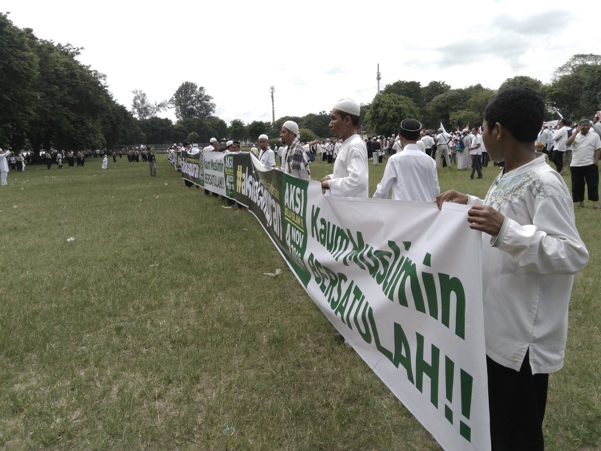 #sikon Aksi damai 4 November 2016 di Lapangan Merdeka