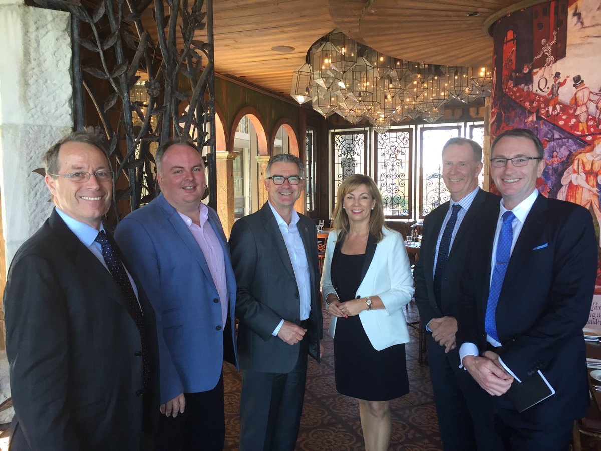 KarenH99's tweet photo. Good to see you @AusChamberCEO to talk all things Hunter incl Ports, Tourism, Airports and Revitalising Ncle. Until next time. https://t.co/luWCd4WwI4