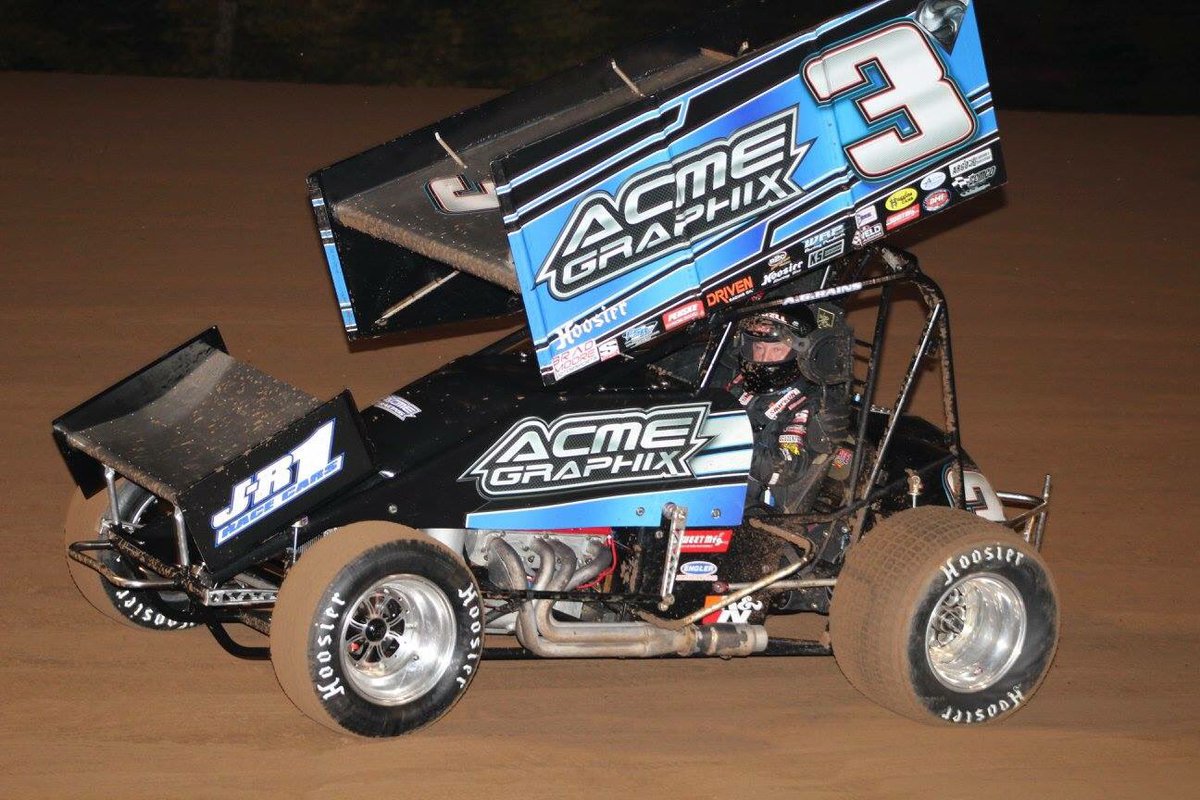 I30_Speedway's tweet photo. @1sam91 @rains3 #STN16 Night 1 winner! #BYoungPhotography https://t.co/YXIVXmRIBu