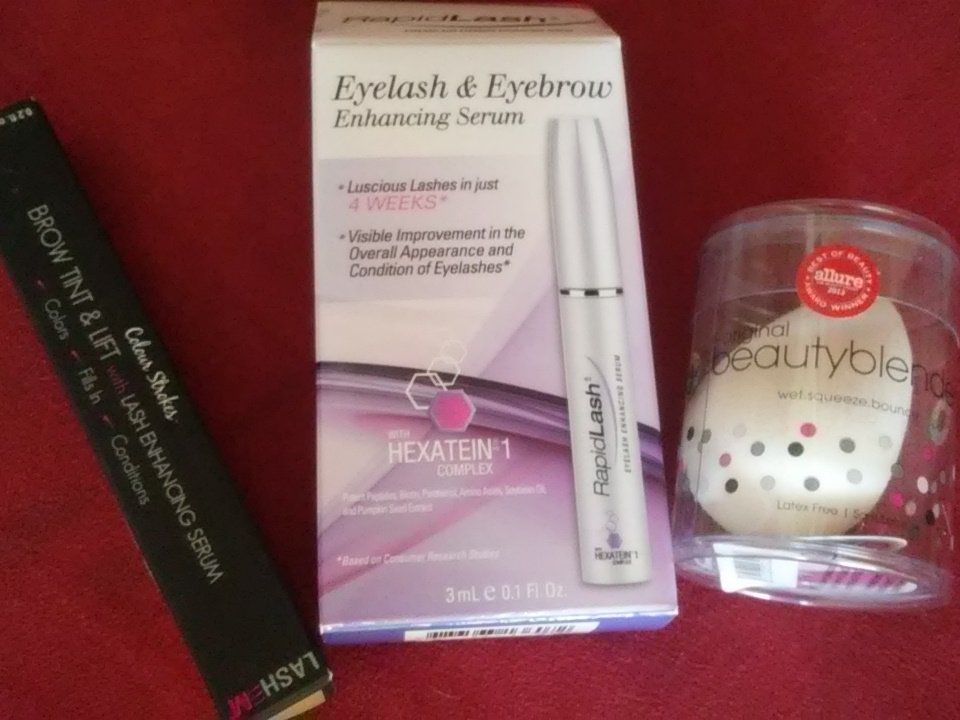 BestofBeauty_SA's tweet image. A beauty haul of note! 

#lustlist #makeup #beauty #beautyhaul #onlineshopping #beautysa