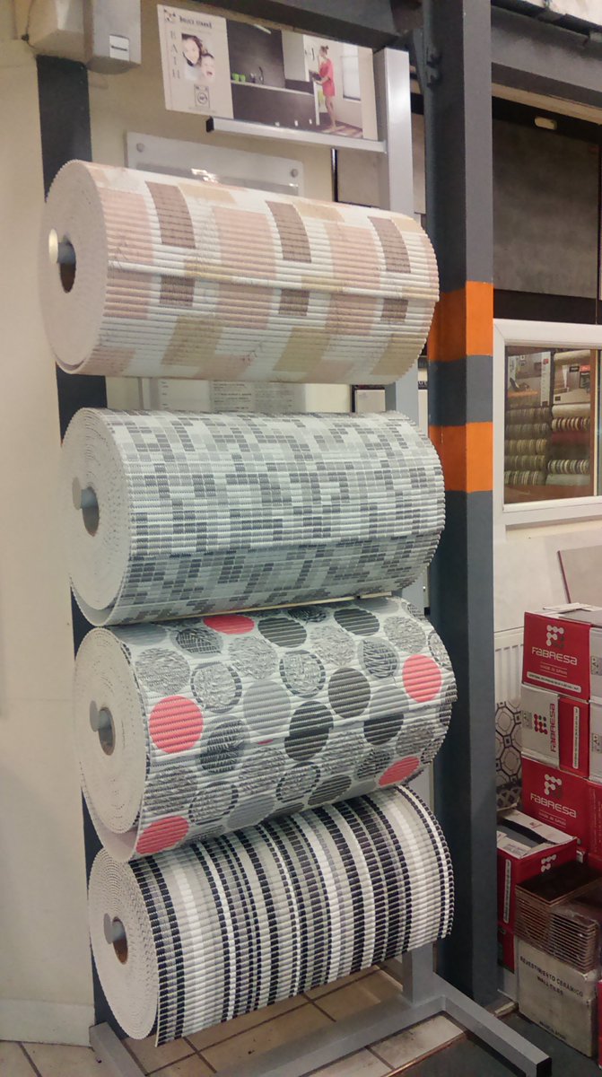 SimclickTiles's tweet image. NEW machine washable bathroom and kitchen floor matting. Will not fray when cut ONLY £2.49 per linear foot