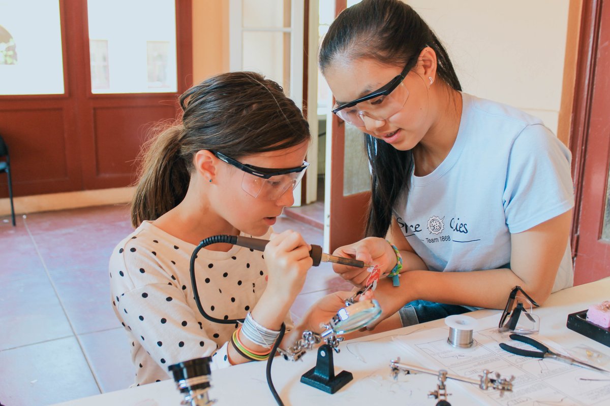 GSNorCalGSSTB's tweet image. Follow @GSNorCal to find out how we are supporting girls in science, tech, engineering, arts, and math! #genSTEMgirls