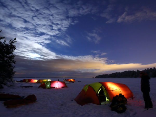 Blogissa päivitystä <a href="/avotunturit/">ANKARAT avotunturit</a> talven 2017 ohjelmien tilanteesta. Osa jo täynnä!… avotunturit.fi/talven-2017-oh…