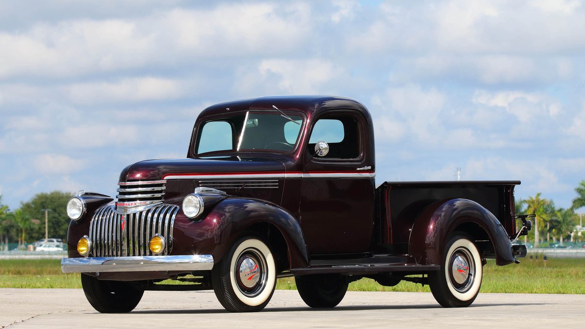 mecum's tweet image. The ultimate style guide to the weekend.

bit.ly/2fDSxEq
#MecumKissimmee #WhereTheCarsAre