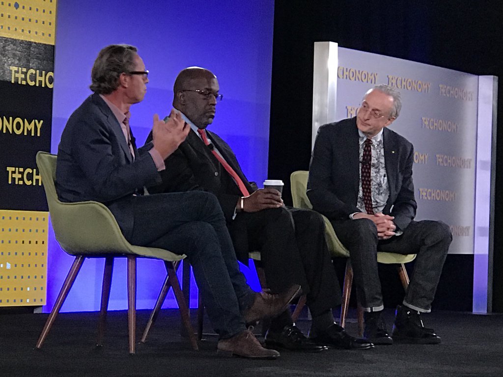 AaronStrout's tweet image. Titans in the healthcare space: @bernardjtyson, CEO of Kaiser Permante and @jeroentas, CEO of Phillips Health #Techonomy16