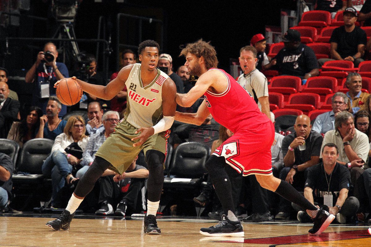 MiamiHeatBrasil's tweet image. Hassan Whiteside em altíssimo nível novamente, foram impressionantes: 
20 PONTOS
20 REBOTES
3 TOCOS
#AgentBlock #Dominante