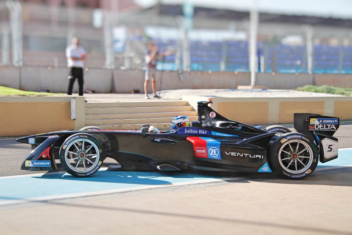 maseratimsg's tweet photo. #VenturiGP #Venturi #Marrakesh #Marrakech #FIA #Formulae #Shakedown @MaroEngel https://t.co/UGQkBcGr0M