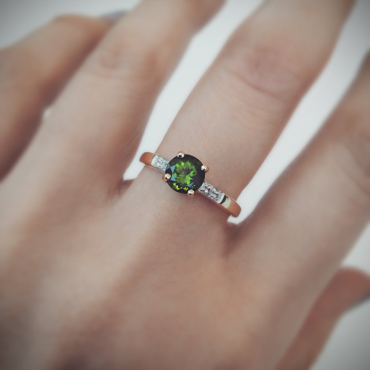 Treat yourself this Christmas... Beautiful Chrome Tourmaline for £118. Search item number '8326EP' to shop now - rocksandco.com/jewellery