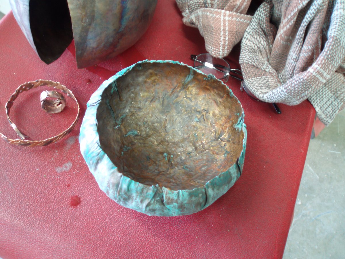 LondonSculpture's tweet photo. Sheet Copper Sculpture Course [29,30 NOV &amp; 1,2 DEC] #papertemplates #shapes #heating&amp;coldbeating https://t.co/oyrNkblFF9 PLSRT @DekWorkspace https://t.co/hpagB17bv8