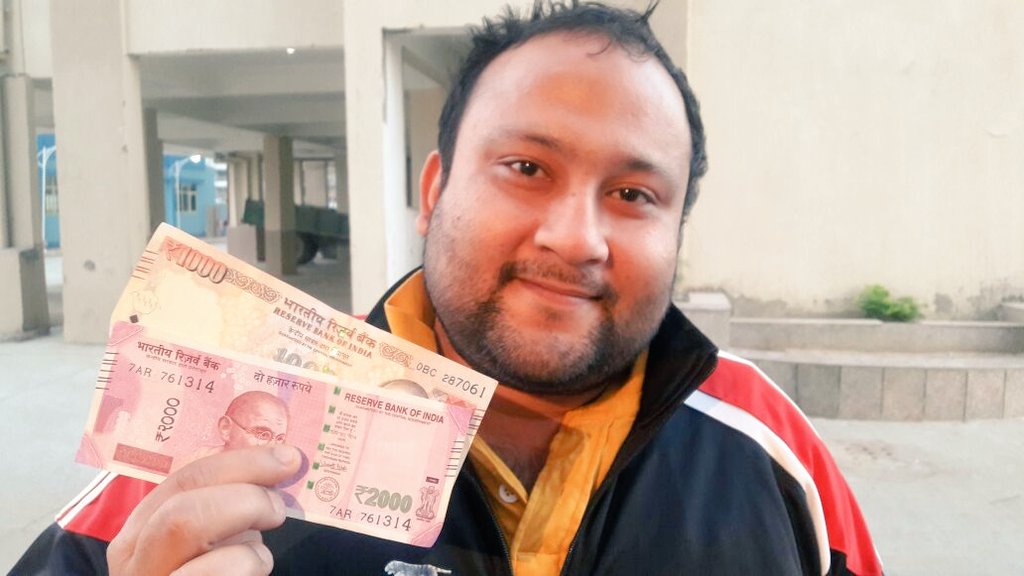 ApneySadey's tweet photo. #NewIndia #TransformingEconomy #PerfectStrategy #Hattsoff #NamoNamah @narendramodi ji @RBI @EconomicTimes #JaiHind https://t.co/t6H4ej9xvC