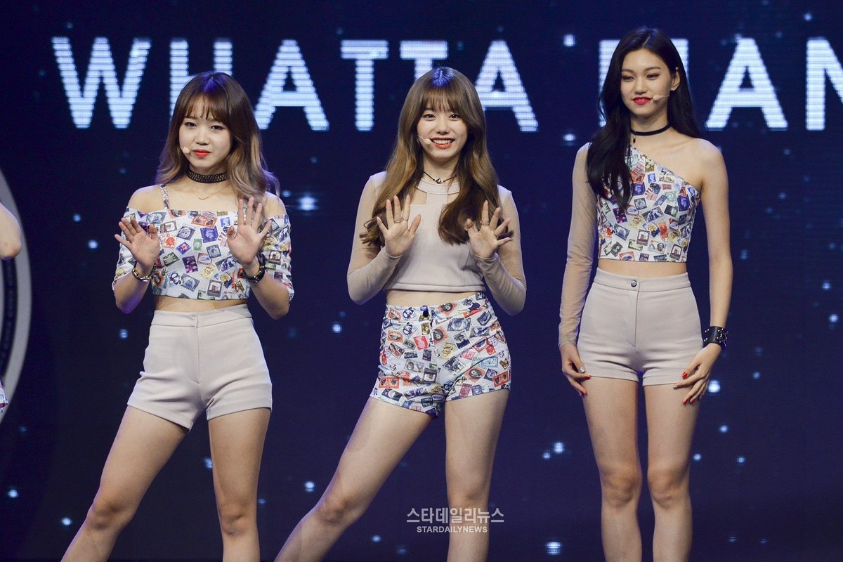 Tzu_yu_kim's tweet photo. 1999 trio girls yoojung sohye doyeon #ioi #ioiunit #yoojung #sohye #doyeon #whattaman 💕❤❤💕❤💕❤❤💕❤💕❤💕❤ https://t.co/79o2IWk2F3