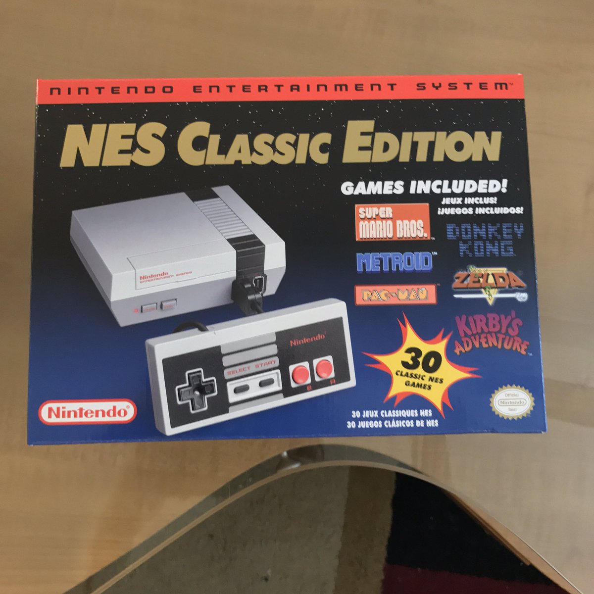 ric_tanaka's tweet photo. I think I'm onto sumtn here 🤔...#miniNINTENDO with 30 built in games https://t.co/EDhm6zsP1g