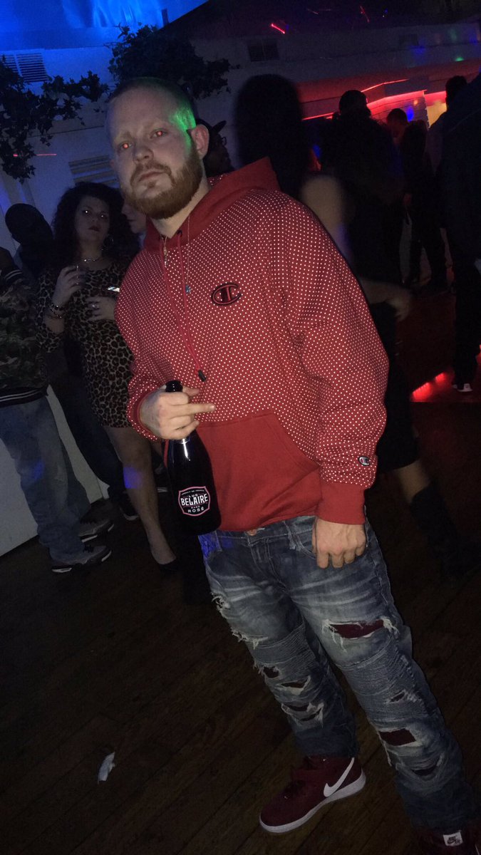 realredbeard_'s tweet photo. https://t.co/UsCz48qmTc
