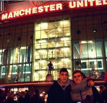 MUFCRoad's tweet photo. Antoine Griezmann: "I always ask Paul Pogba about Manchester United. I think they are a huge club with a really good infrastructure." #MUFC https://t.co/1bv18gOfxI