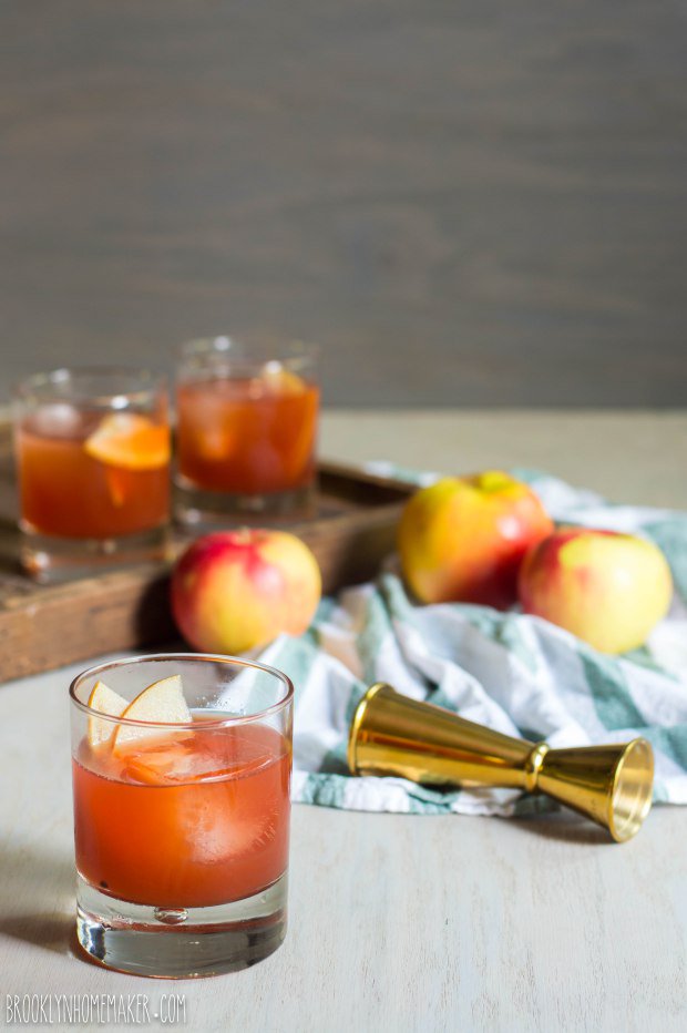 BKHomemaker's tweet image. wp.me/p43qft-1Vr The classic Boulevardier #cocktail gets an autumnal twist with a sweet splash of apple cider! #bourbon #campari
