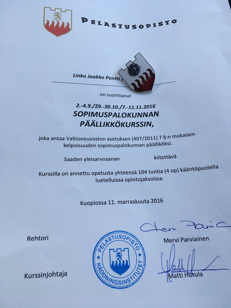 JaakkoLinko's tweet photo. Kiitos, kurssi ohi! #spk40 #sopimuspalokunta https://t.co/VyLH5iwd9C