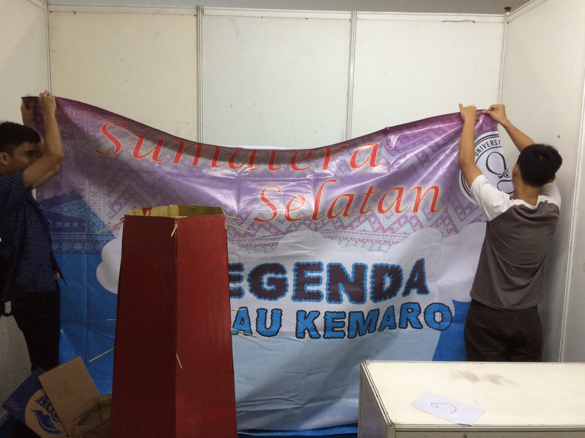 SultanforUB's tweet photo. H-1 kampung budaya.. Semangatt..!! https://t.co/I7r4Lc1rYm