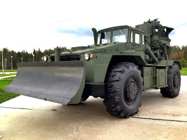 vitalyvk's tweet photo. #тмк2 #траншейнаямашина #инженерныевойска #tmk2 #trenchvehicle #combatengineers https://t.co/oMT0DO8tGE https://t.co/N6dqjPFjhg