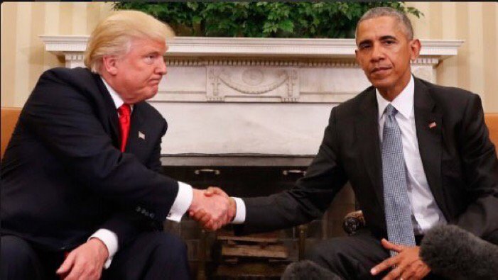 FunnyPicsDepot's tweet photo. Obama straight up look like he's on the office lmao https://t.co/tPKx0bAw4r