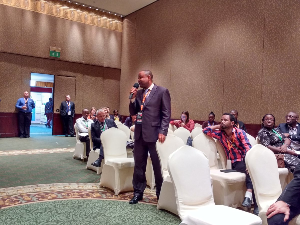 AfJEM's tweet photo. Muller Mundenga (VP of AFEM) highlighting importance of including French streams in #afcem2016 programme for first time https://t.co/fD3qPScrl8