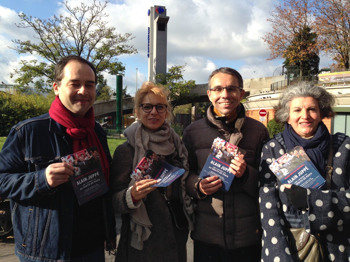MdeCalanParis16's tweet photo. Belles opérations de terrain #CapAJ et #JAJ ce matin à Molitor, Gros pour @alainjuppe au Zénith lundi et dès le 1er tour le 20/11 #TousJuppé https://t.co/6XTd6G4fxx