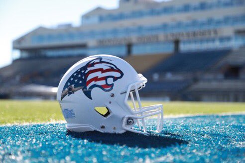 BJ_Robrtsn's tweet photo. THANK YOU not only on this Veterans Day but every day to the past, present, and future service men and women for your sacrifice. 🇺🇸 https://t.co/oo54u5ITWF