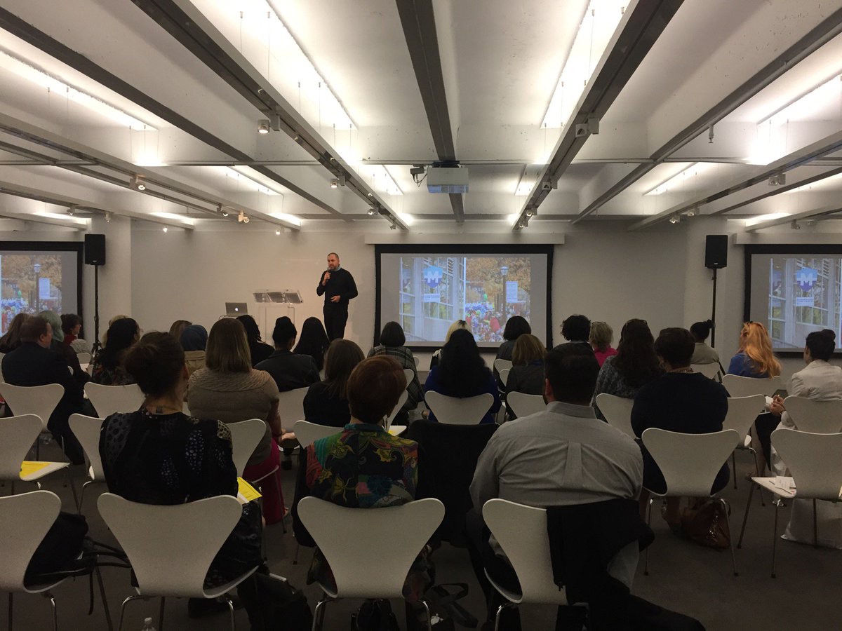 JohnTylerLynch's tweet image. @mastersofdsgn presentation at @adacatlanta (at @ADACAtlanta Decorative Arts Center) swarmapp.com/c/hFfGTwdCvnX