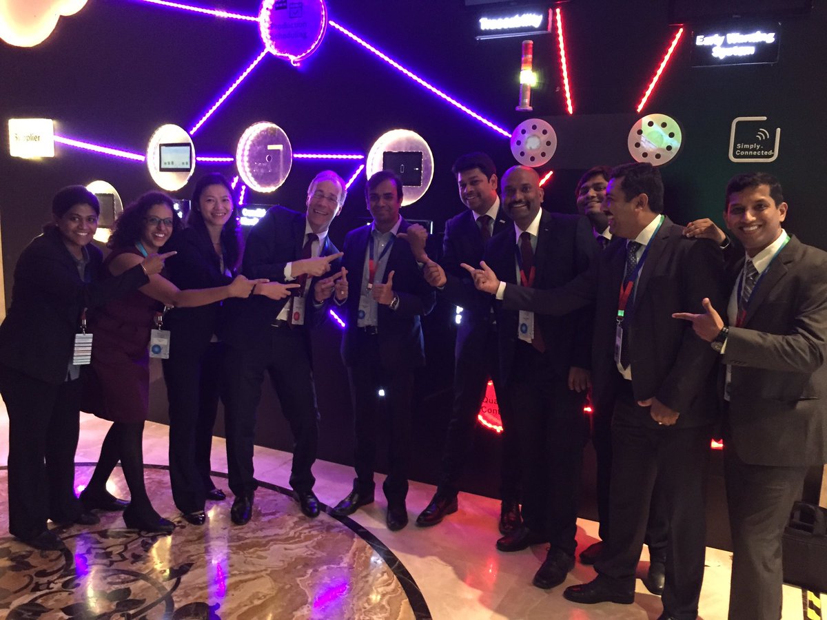 goyalankur_ind's tweet photo. #BSM2016 post event fun with @S_Assmann @LokeshPayik @ShruKonnur @boschindia @BoschGlobal https://t.co/xe3SwFr85o