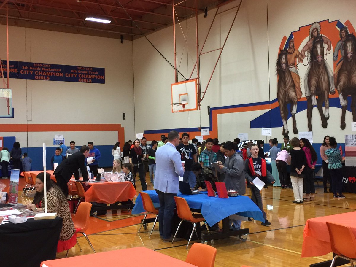 ArmstrongApache's tweet photo. Career Day is off to a fabulous start! Students are so excited to learn about what their future could hold #apachestrongams!! https://t.co/4ee7dk6g4J