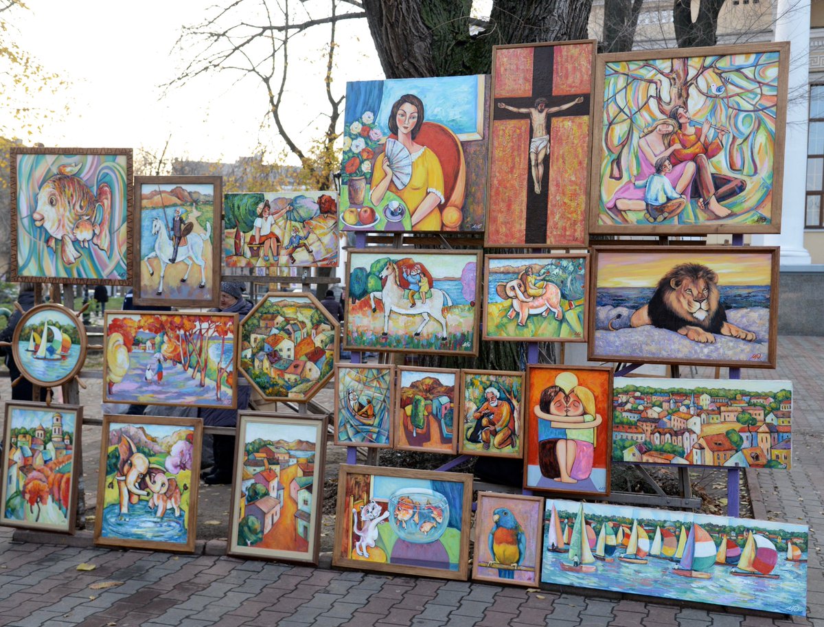 berkeslaw's tweet photo. Nothing like cheesy art in the park to remind you that you're not in Kansas anymore.
#OdessaCalling https://t.co/X7cvg3iYMx