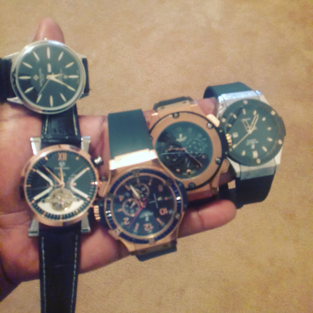 Swiss2Fresh's tweet photo. GODS Timing is the best timing so wear the best watch and be on time. Preparing for the all night prayer. #EntrePRAYneur https://t.co/8aWIkboJWM