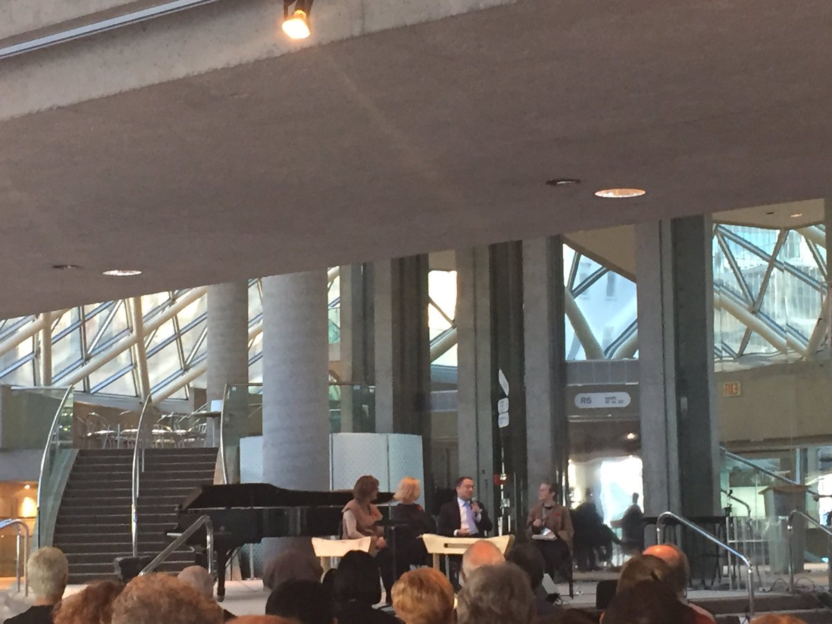 Day 2 of <a href="/iamaworld/">IAMA</a> #IAMAToronto2016: THANK YOU <a href="/Krishnathia/">Krishna Thiagarajan</a> , for clarifying that reflecting diversity =/= just programming "ethnic music"