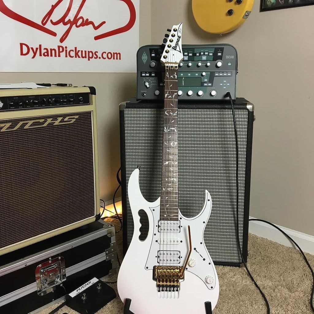 DylanTalksTone's tweet photo. #ibanez #jem project is done!!! Thanks to #sperzel #floydrose and #cruztools for making it possible #dylanpickups n… https://t.co/f09rhiN474