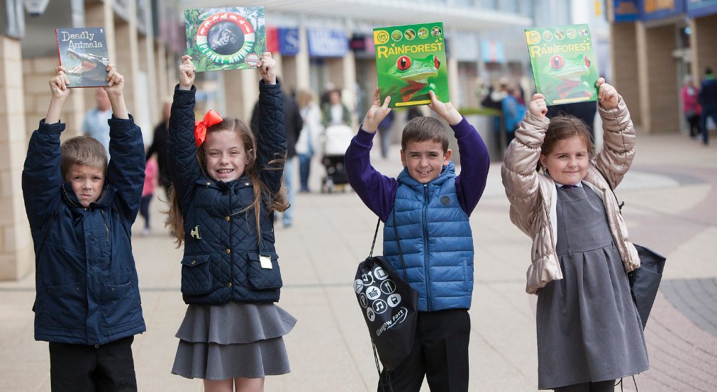 Literacy_Trust's tweet photo. You could give a disadvantaged child their very first book by donating to us between 29 Nov - 2  Dec: https://t.co/7BxM2yRjWF https://t.co/MEwbAmCz6U