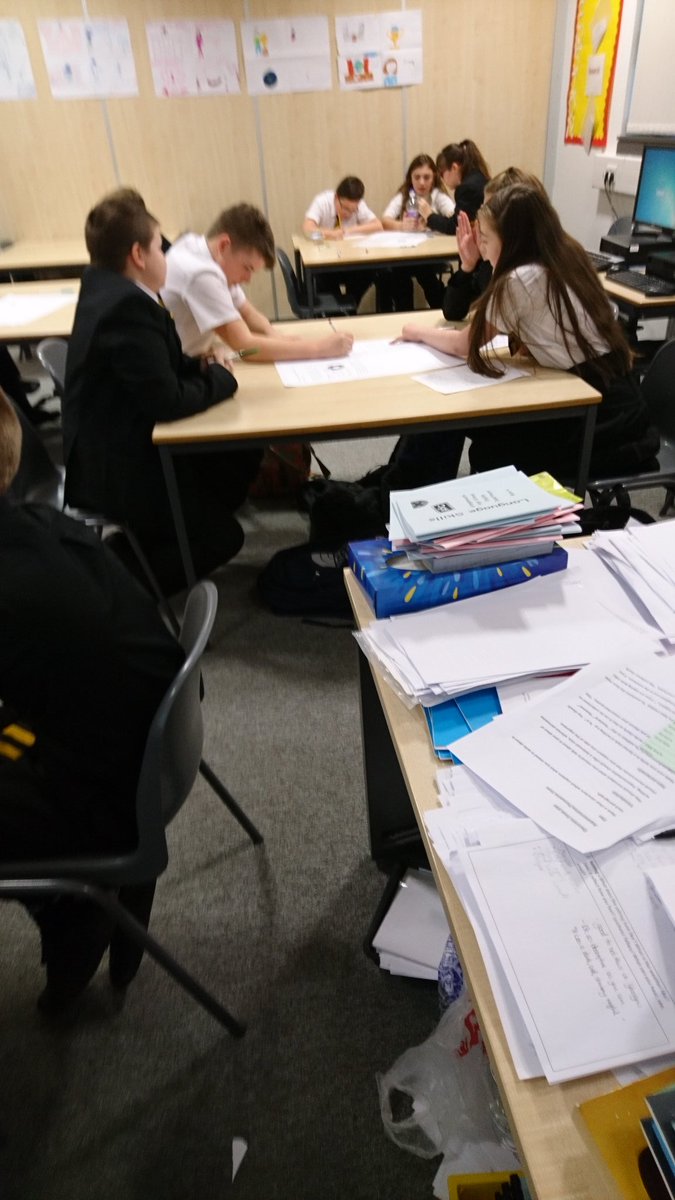 MissWelsh2016's tweet image. S1 working with figures and statistics today for a war veteran debate.  👍 #numeracyacrosslearning #PedagooFriday