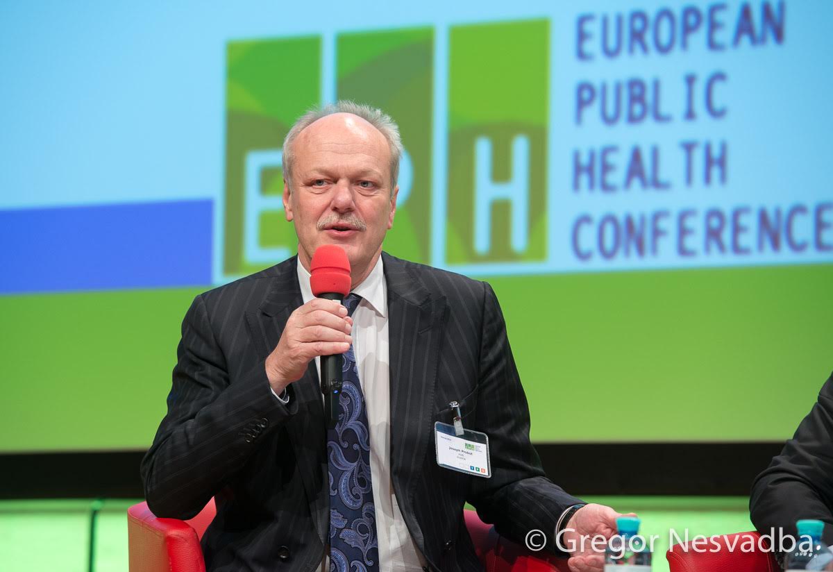 EPHconference's tweet photo. Some Photo Highlights from Day 2 of #EPHVienna with a focus on Plenary 2 and fun exercise time! https://t.co/tn2cro2Ev9