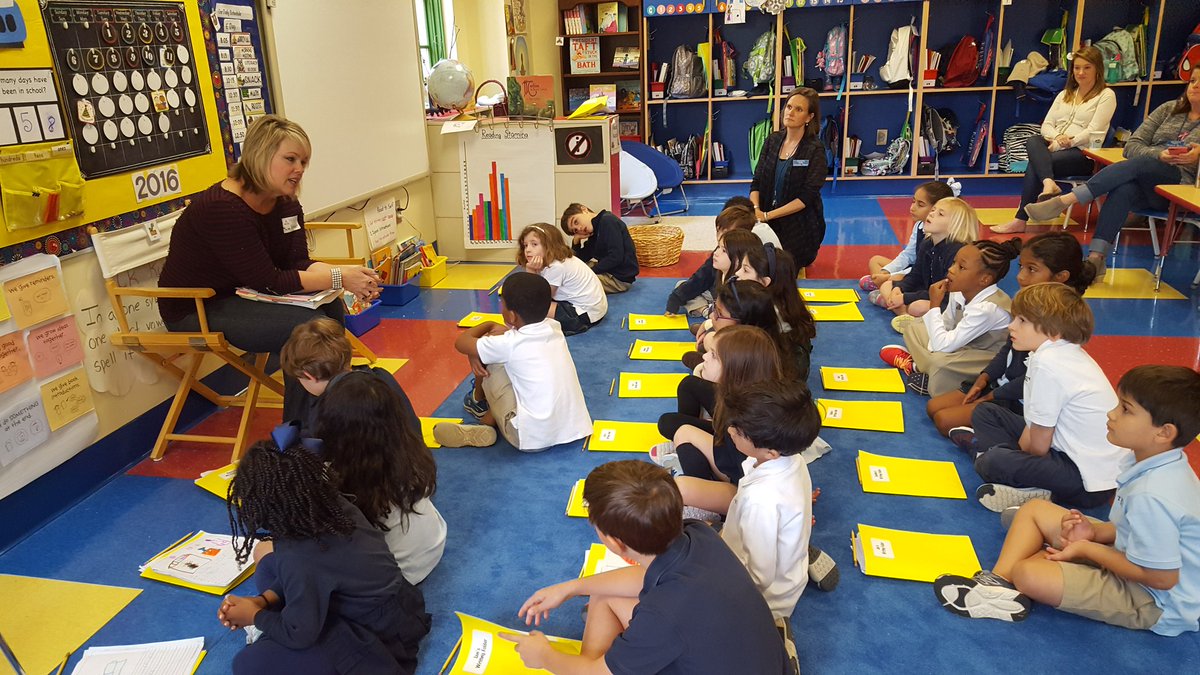 Kimawashington's tweet photo. Dr.Eickholdt visits the WaScha and teaches us about unfreezing our characters when writing small moments. @WaScha1st #trintylearns https://t.co/nSrQL6Rf7r