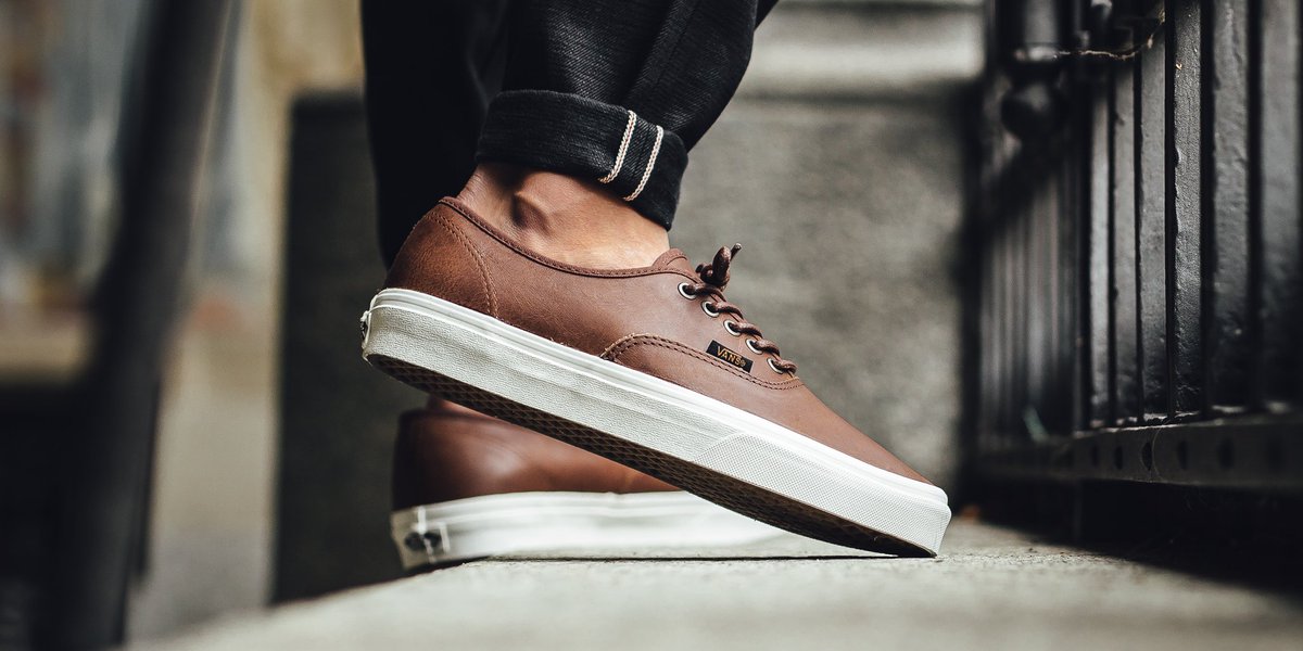 vans dachshund leather